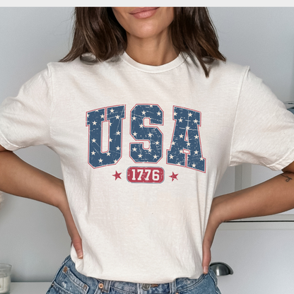 USA 1776 Red White & Blue Vintage T-Shirt